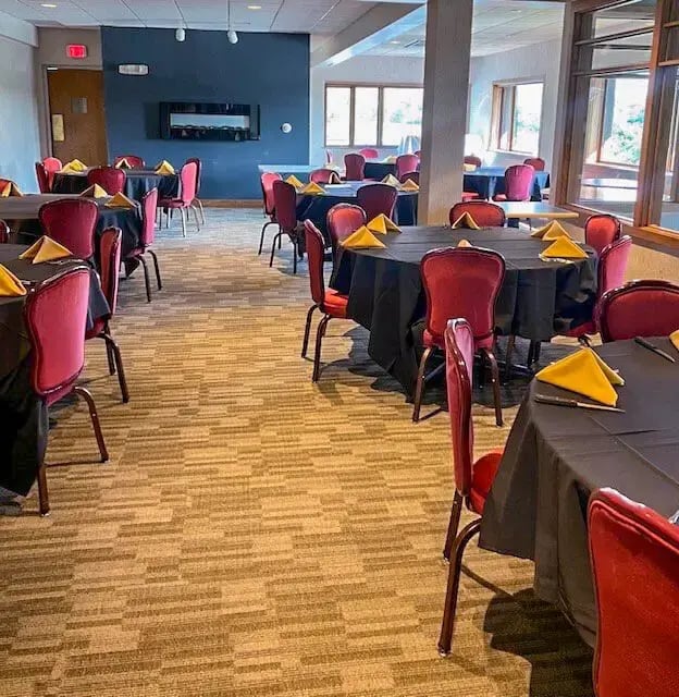 Room with Table and Chairs